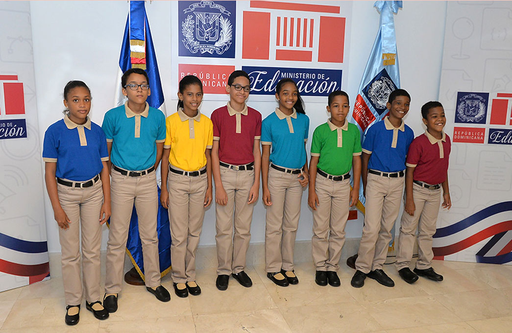 Uniforme Mine Rd Uniformes escolares volverán a ser de un solo color a nivel nacional